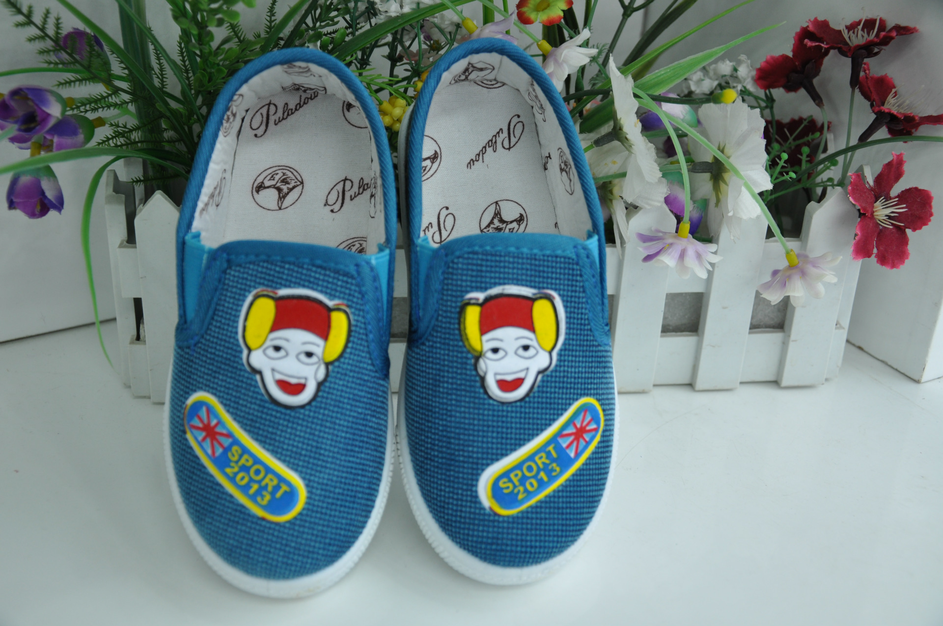 2013秋季新款 可爱光头强儿童单鞋 透气舒适布鞋 平底单鞋批发