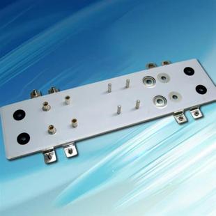 电机驱动复合叠层母排