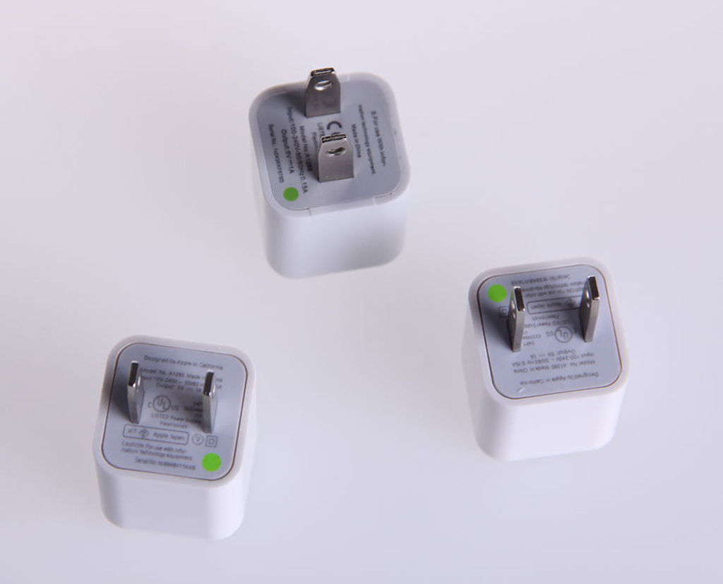 phone充电器 绿点充电器 产品详情 商品名称   绿点iphoneusb充电器