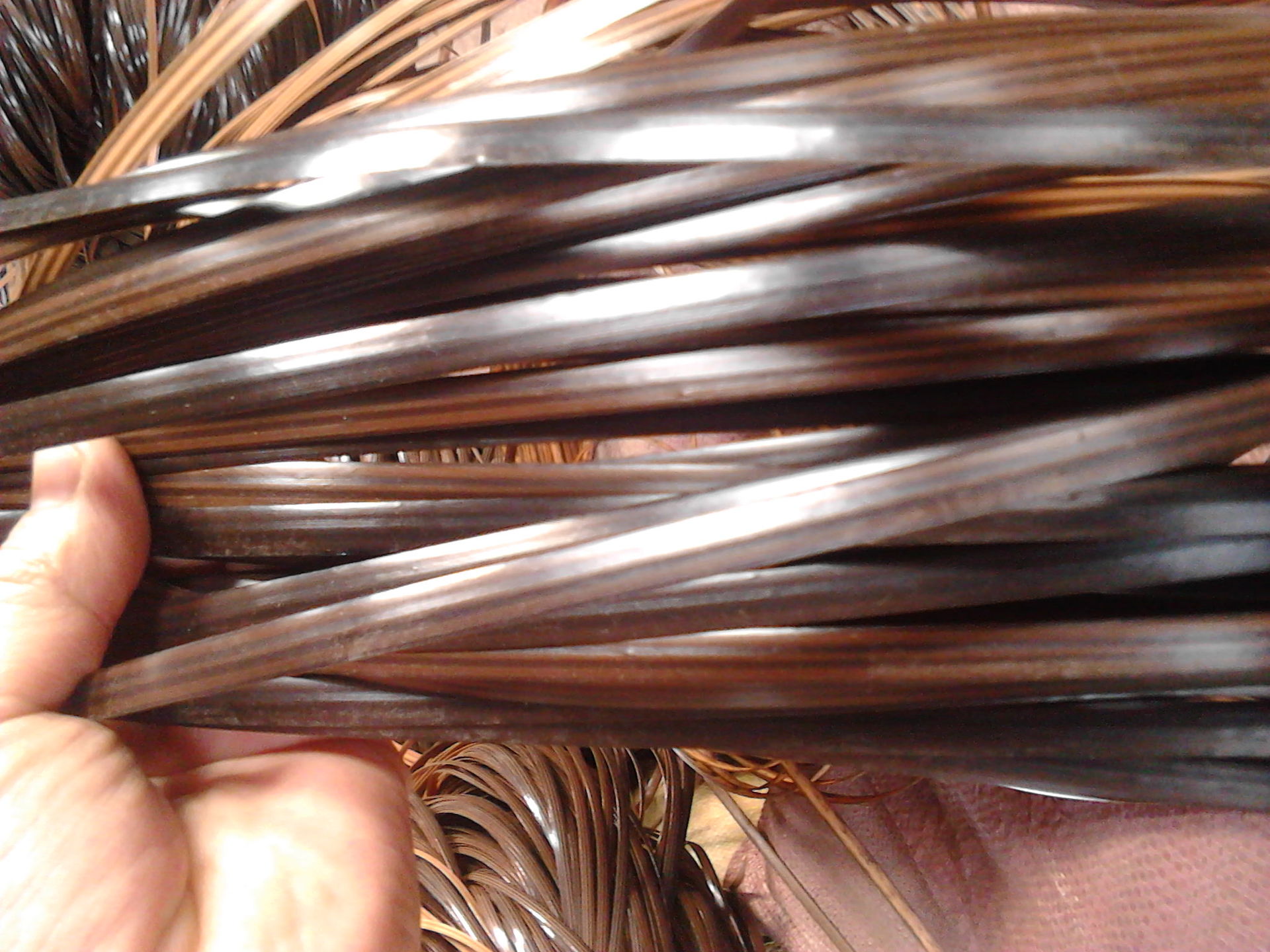 本厂生产塑料仿藤藤条