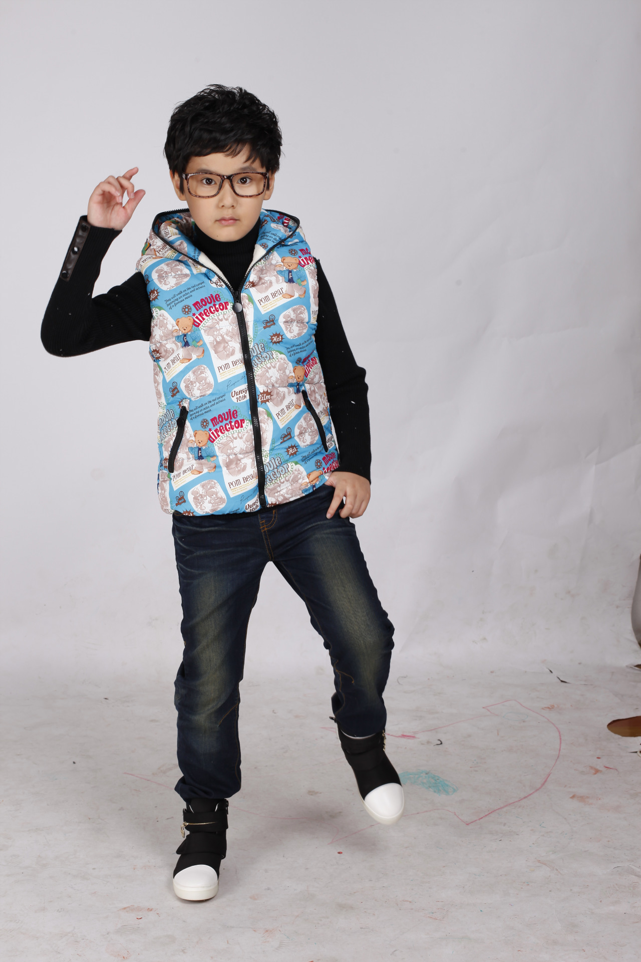 2013秋冬新款 男童全身印花面料小熊加厚加绒棉马甲 厂家批发