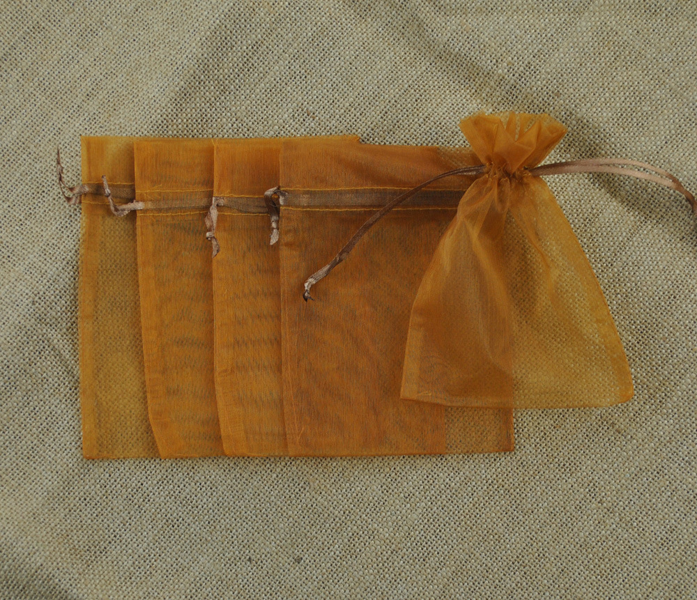 &nbsp; 高安市瑞琦箱包厂生厂加工各种束口袋,拉绳袋,背包袋,绒布袋