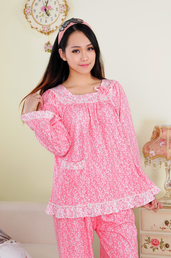 睡衣批发 女士春夏季新款纯棉睡衣 可爱卡通娃娃衣 套装家居服图片