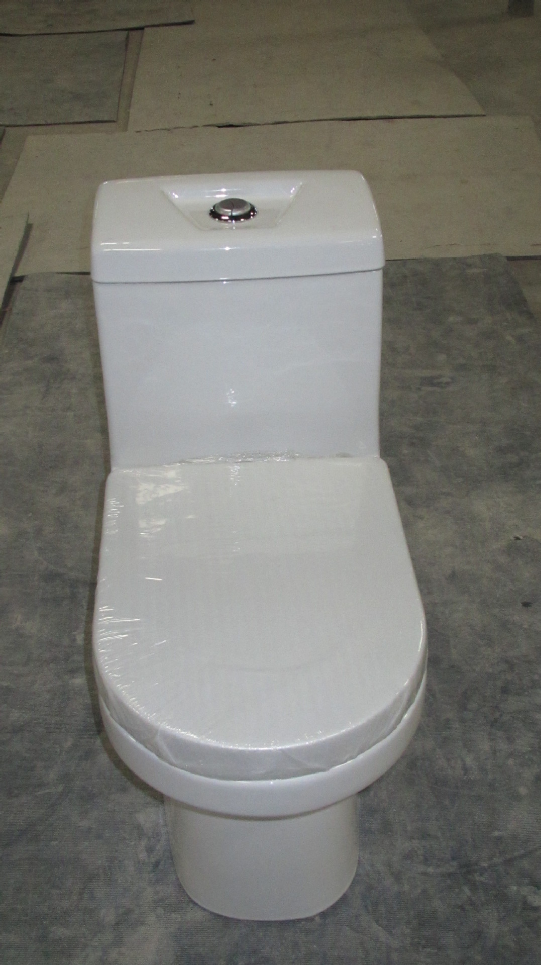 赫拉纳米特洁釉抗污环保高级坐便器系列