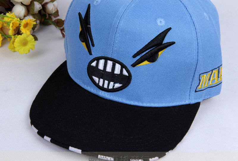 韩版刺绣帽子 男女通用雷神帽子 棒球帽 休闲帽 鸭舌帽戴尚