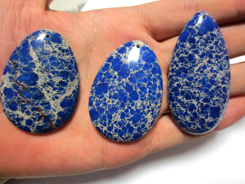 批发水晶吊坠批发精品蓝色帝皇石吊坠直径60*30mm