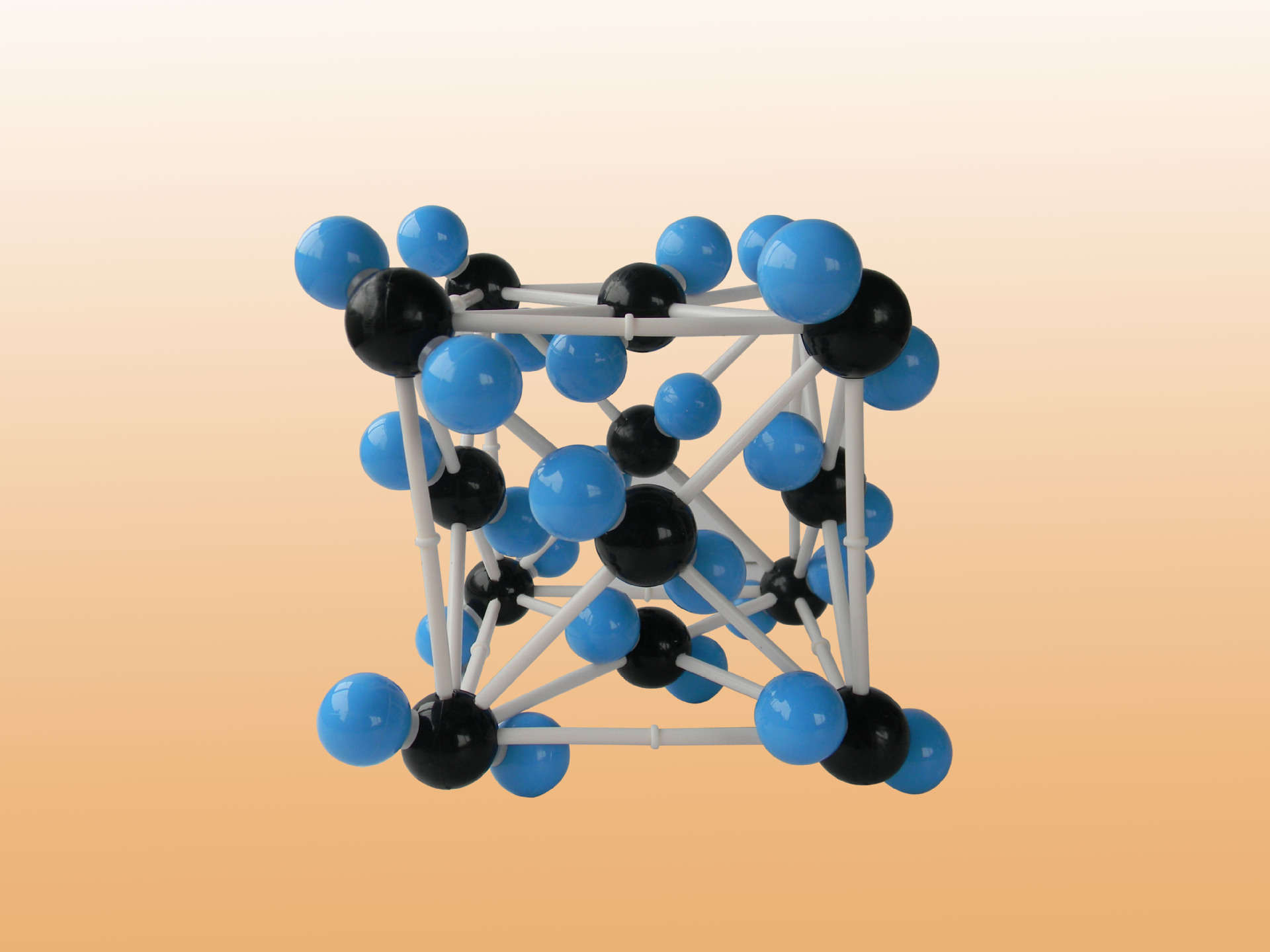 二氧化碳的分子模型图图片
