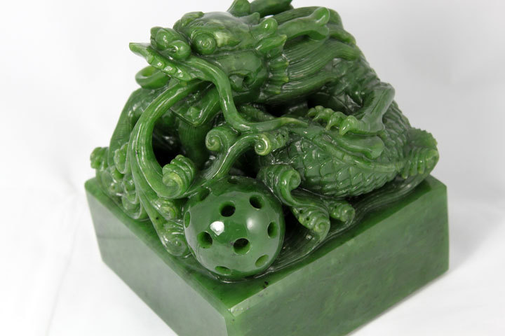 安玉1号精品店加拿大和田碧玉印章雕刻件龙玉玺