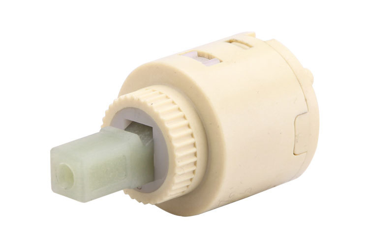 龙头卫浴水嘴阀芯厂家直销 生产分水器阀芯30#平脚空转阀芯