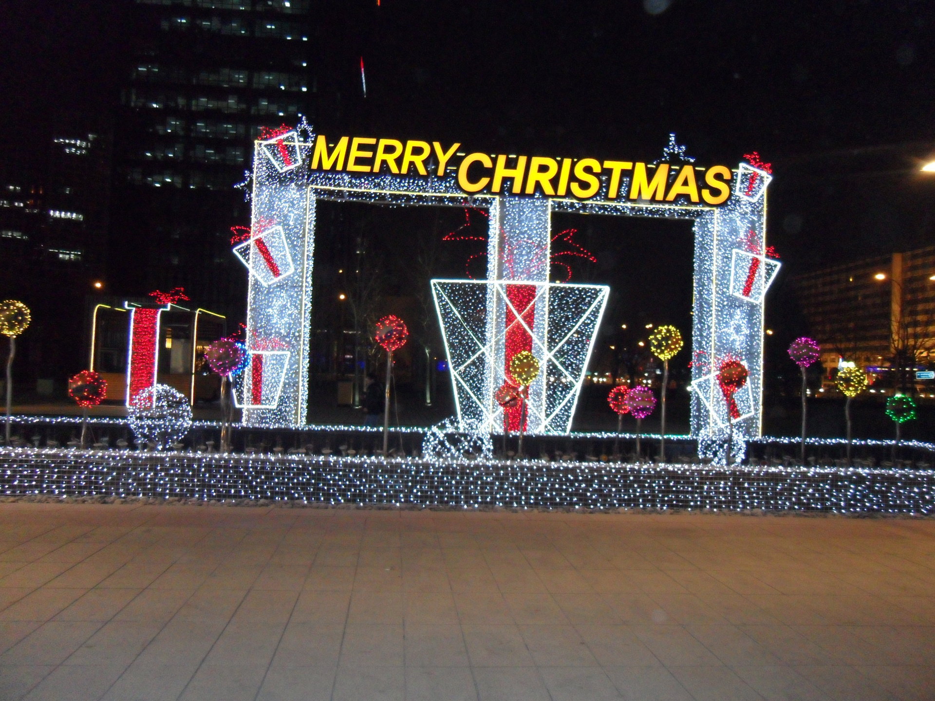 谷瑞 专业定制大型拱门 圣诞节装饰 灯光特效拱门 圣诞节布置