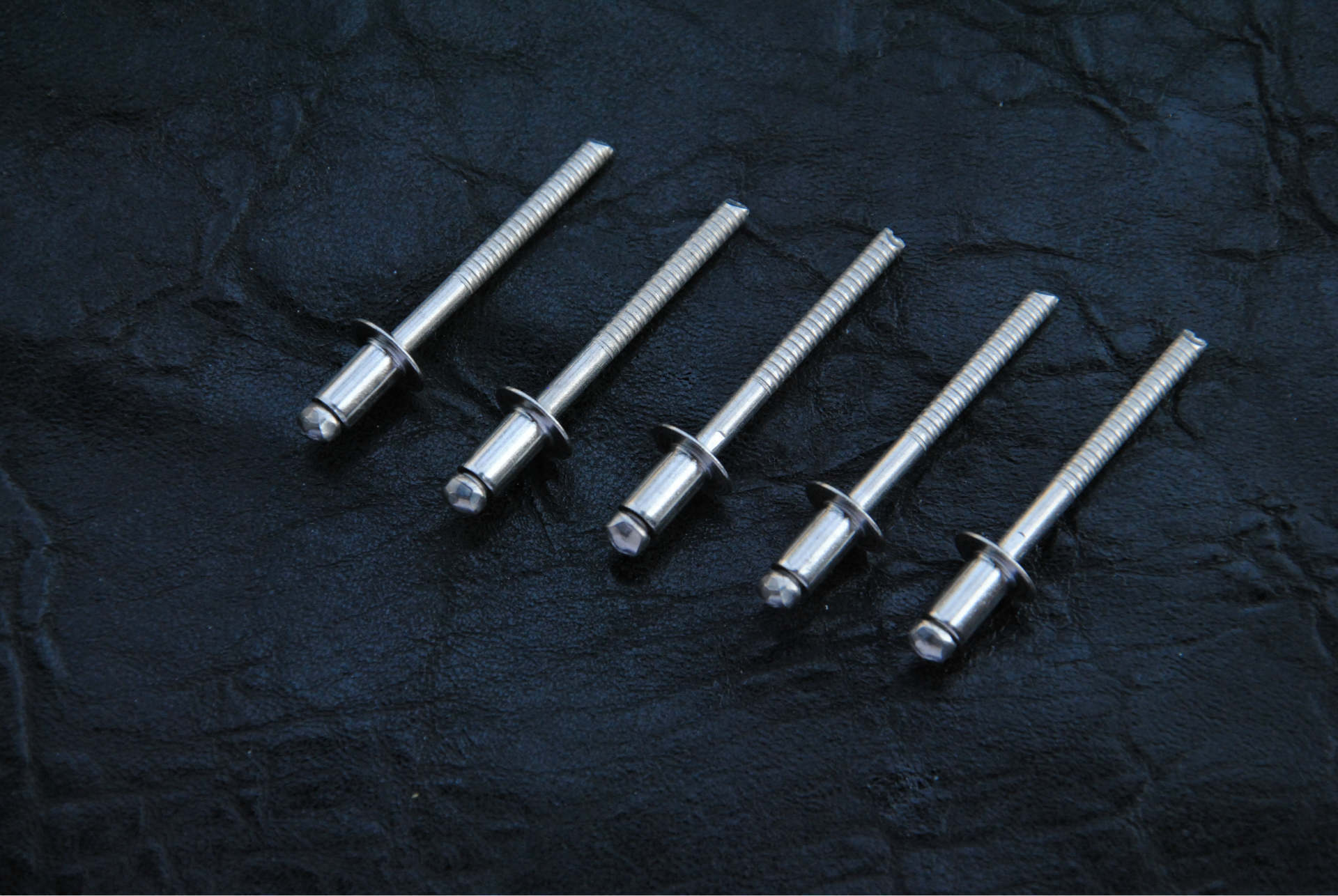 力匠厂家直销开口型不锈钢拉钉