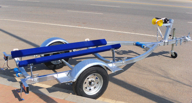 供应各种型号拖车 多功能木板拖车 游艇 船舶专用