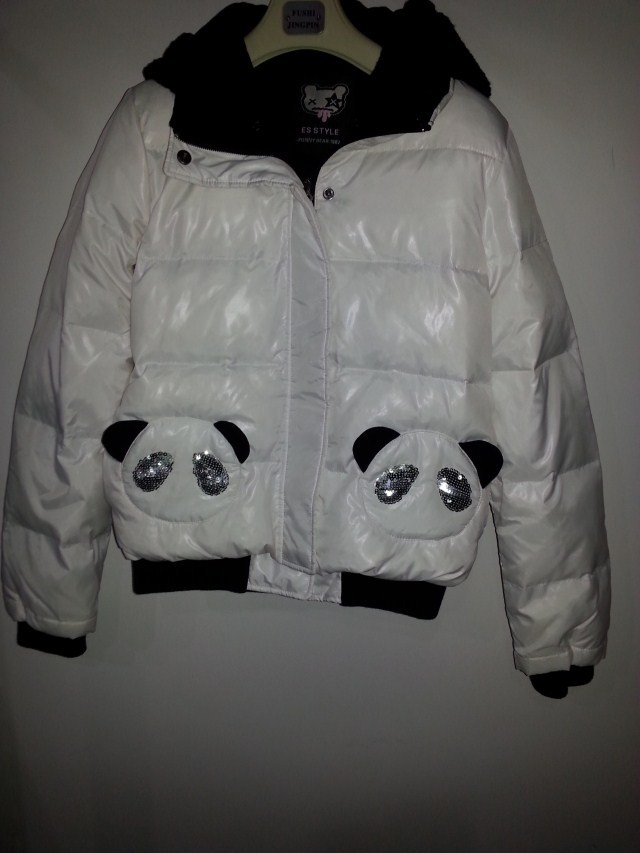2013冬es新款白色熊猫连帽修身短款羽绒服130335029
