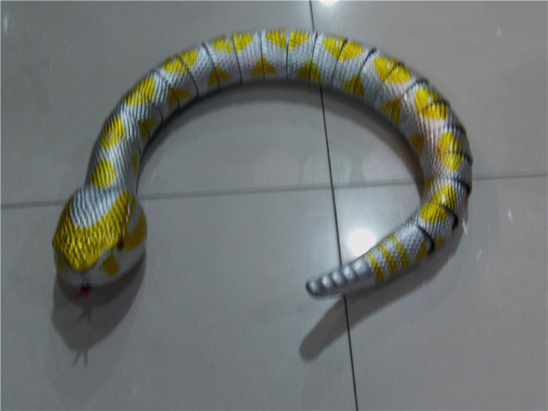 新阳光 正品 遥控蛇 趣味玩具 遥控版响尾蛇 xyg-778a