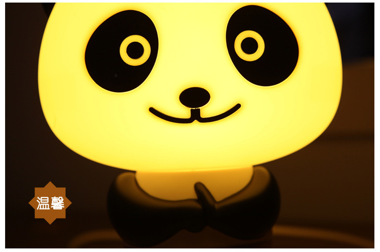 供应功夫熊猫灯语音控制台灯 创意智能声控灯 熊猫阿宝 语音报时