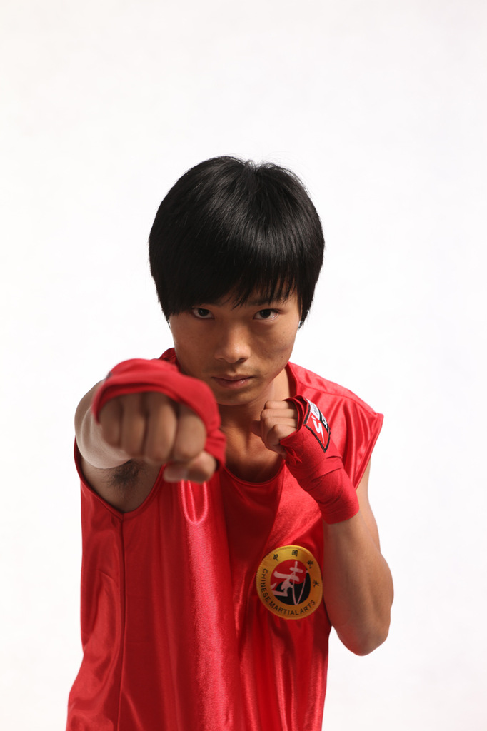 供应信息 拳击用品 力搏王散打服红黑色武术服泰拳短裤搏击服武术背心