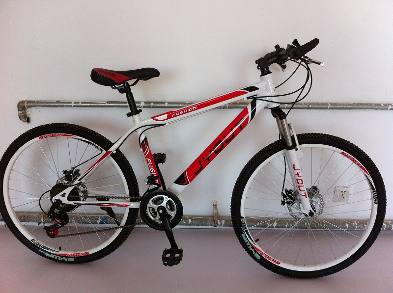 碟刹 禧玛诺变速 山地车