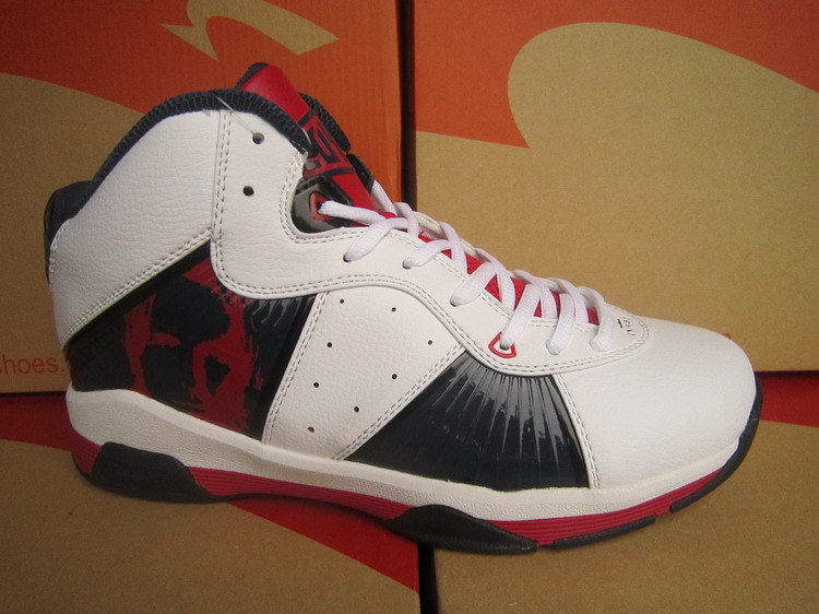 2013新款正品露友男篮球鞋批发11181218