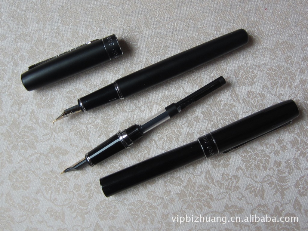 厂家直销烂笔头牌学生财会钢笔950铱金笔墨水笔批发