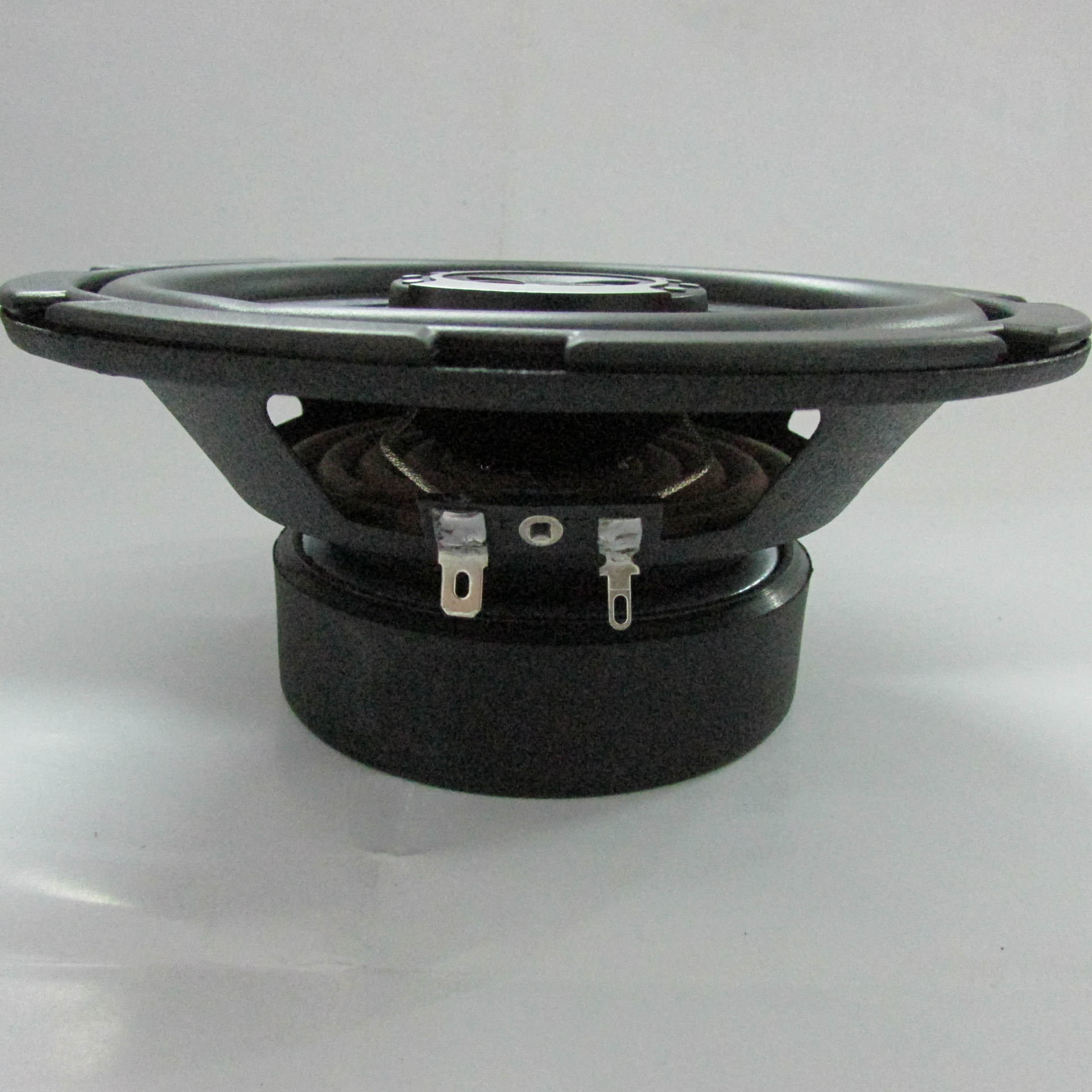 福莱特汽车同轴喇叭侧面图