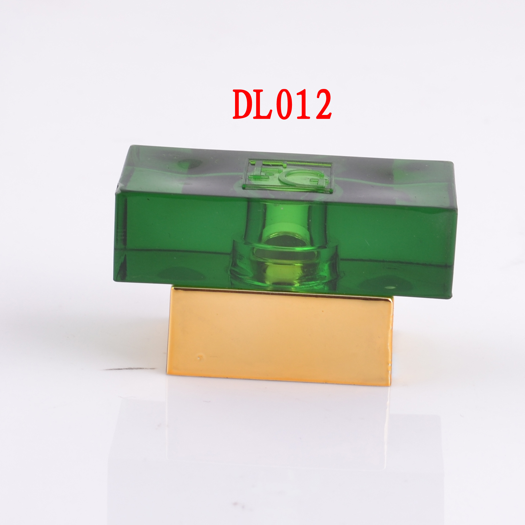 塑料加工,注塑,香水盖子,dl012