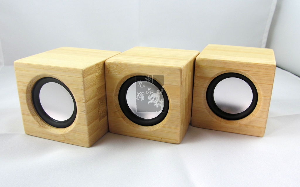 wood mini speaker bamboo speaker iphone speaker