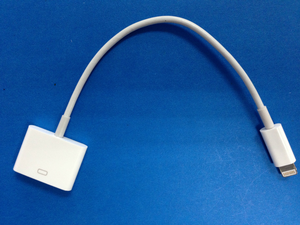 厂家直销 高品质 iphone5转换线 i4转i5转换线 iphone5转接头