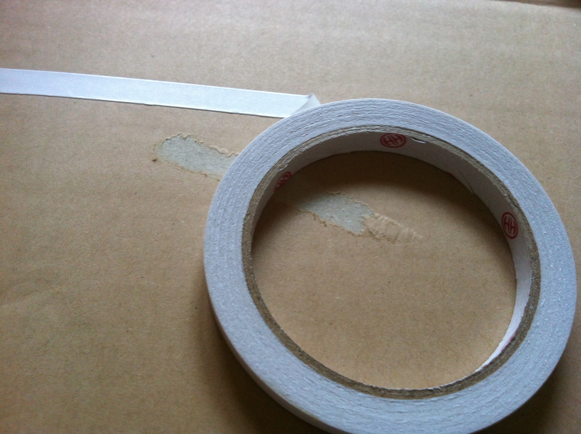 金牌双面胶带/白色双面胶粘带10mm*20y 粘性好,环保双面胶带