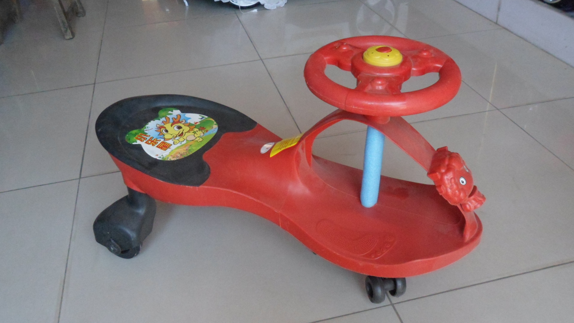 供应儿童喜洋洋款健身车/儿童扭扭车/儿童摇摆车/带音乐