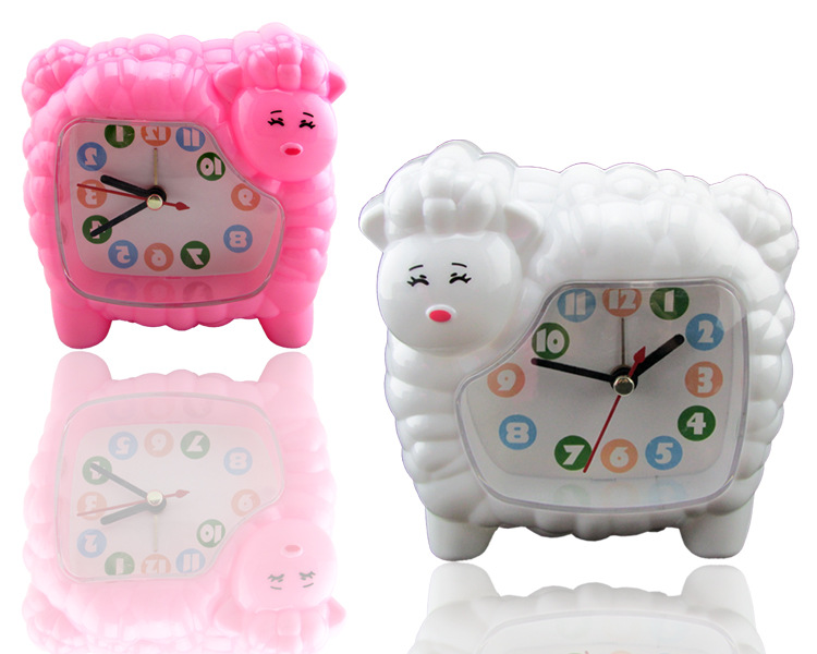 厂家直销 创意可爱喜羊羊闹钟 居家日用简约台钟