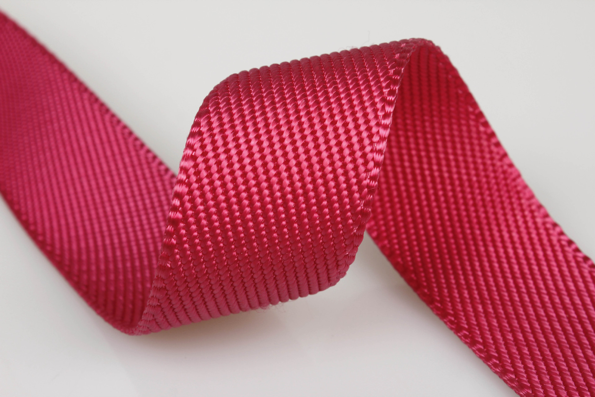 8cm 斜纹深玫红单色尼龙织带 全顺织带厂家直销定制加工