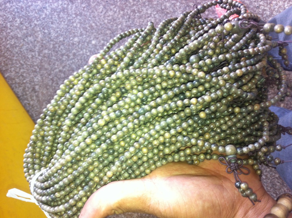 厂家直销金丝楠木阴沉木佛珠手串老料阴沉木绿料手串2.0/1.8/1.