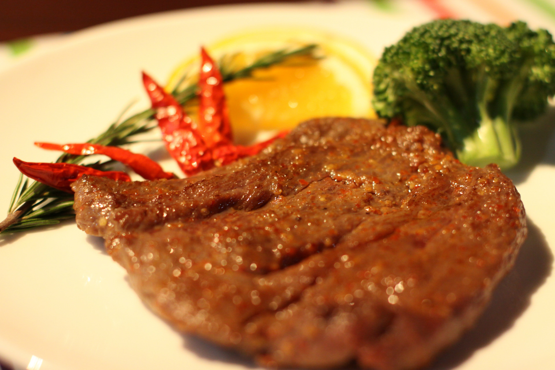 香辣牛排,厂家生产,安全保障,口味甚佳,可按规格定制