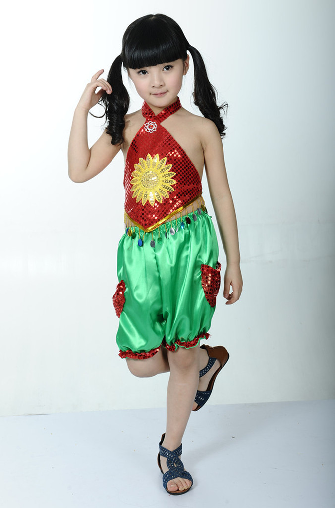 1101 夏季儿童肚兜演出服 女童舞台表演服 厂家直销代发