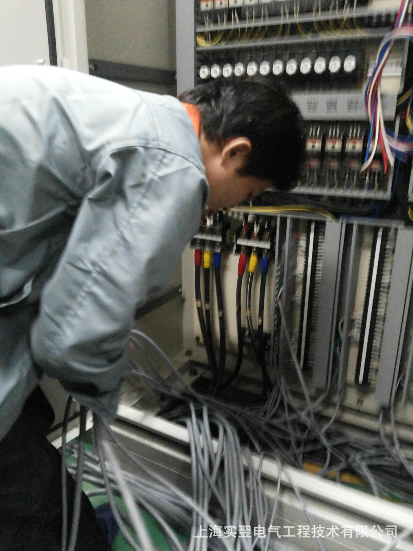 电控柜安装 电控柜组装 电气安装 低压柜组装