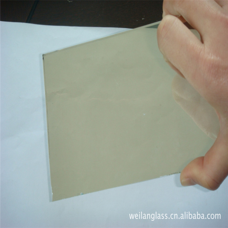 我司现将生产银白色镀膜玻璃 ,订单收集中!规格齐全