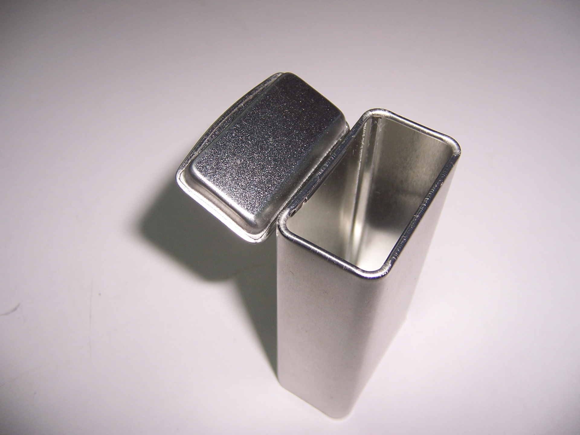 厂家定制 含片包装铁盒马口铁糖果盒口香糖含片铁盒