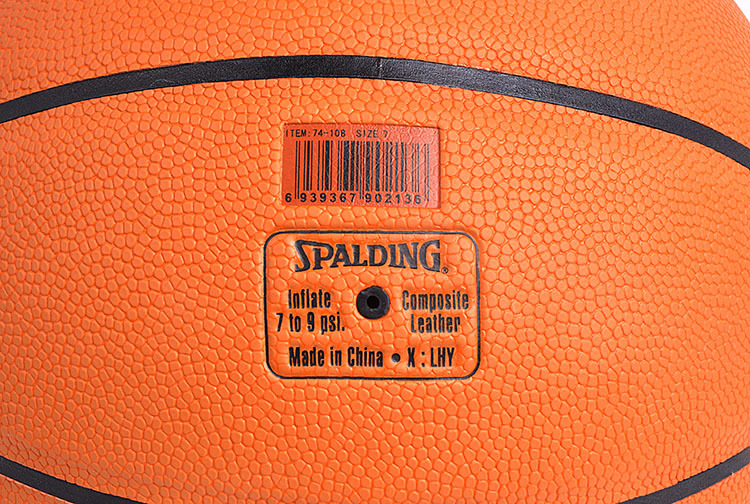 云南昆明spalding/斯伯丁 正品 pu皮nba总裁斯特恩亲笔签名篮球74-108