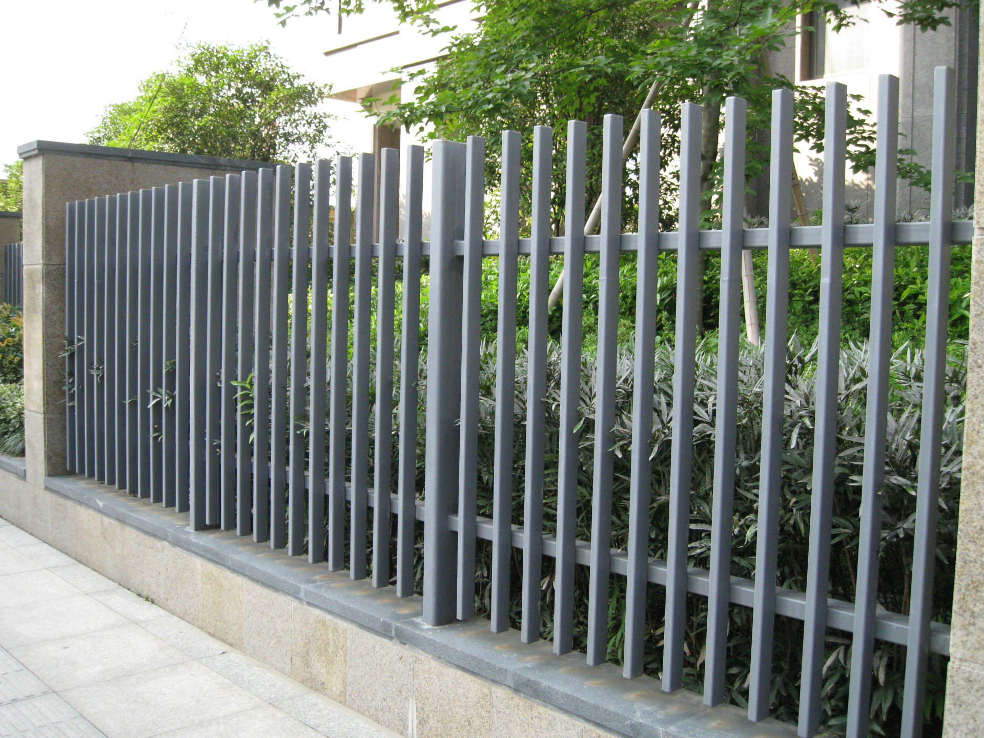 【厂家直销】杭州/湖州//苏州/供应锌钢护栏,围栏,栅栏