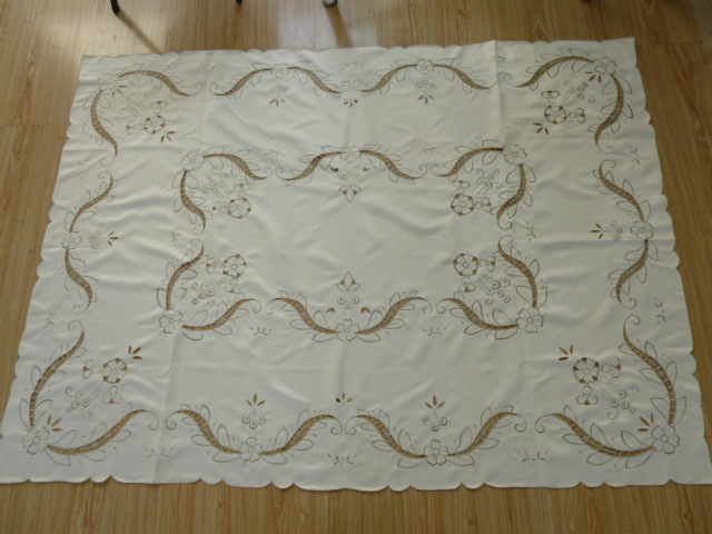 桌布台布 130*176cm绣花台布 厂家直销