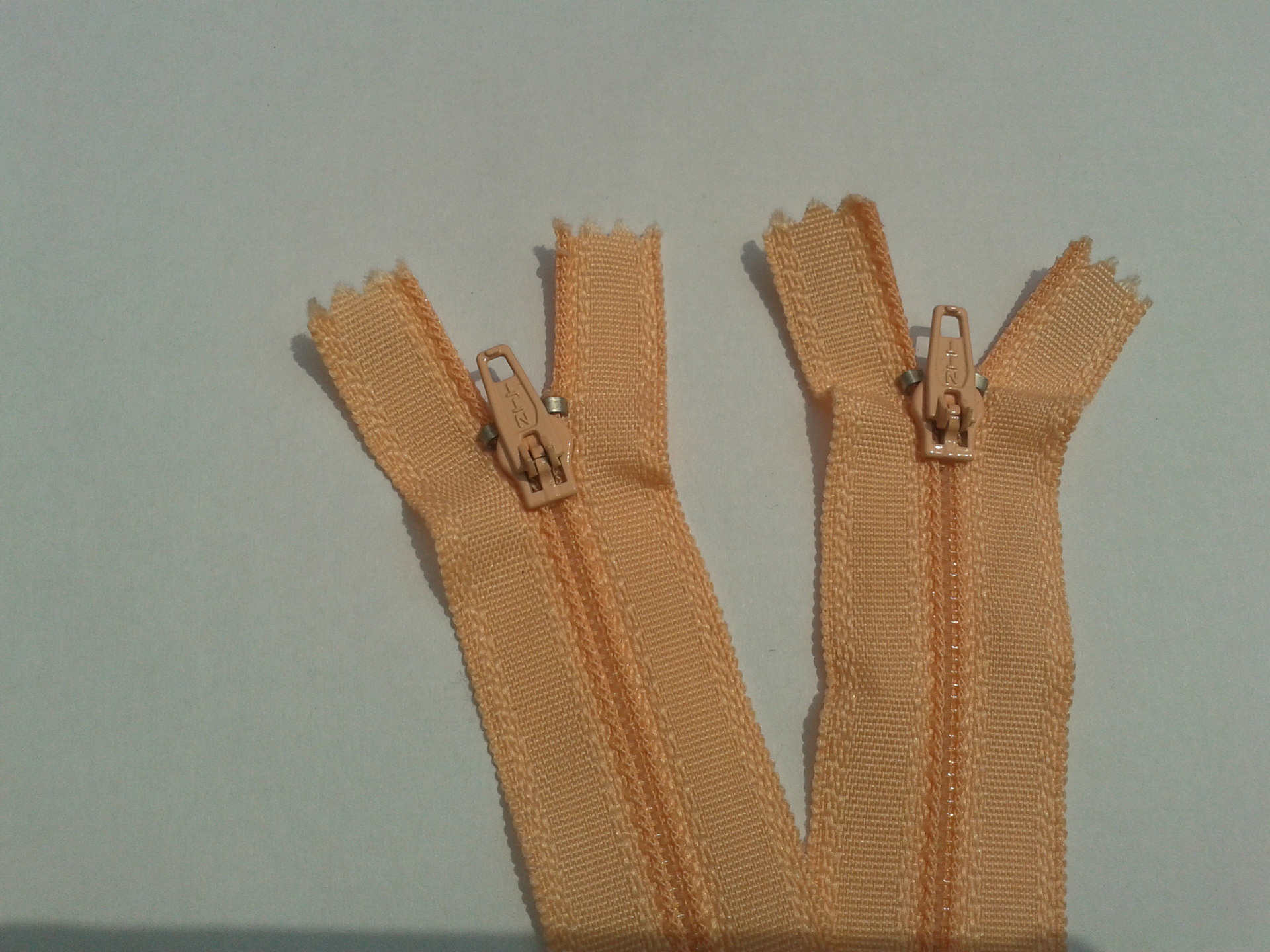 3#新款双骨拉链图片_6