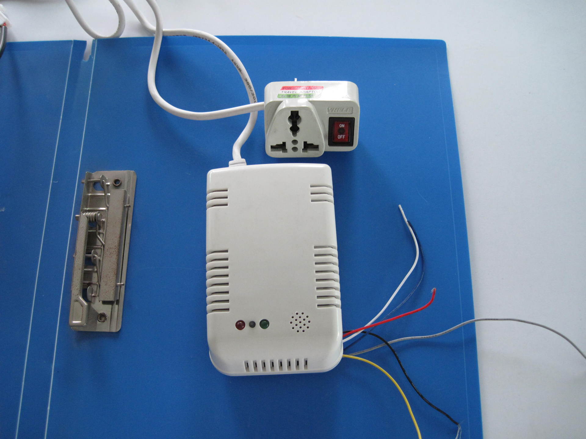 天台太阳能漏水报警器 名安厂家直销低价处理