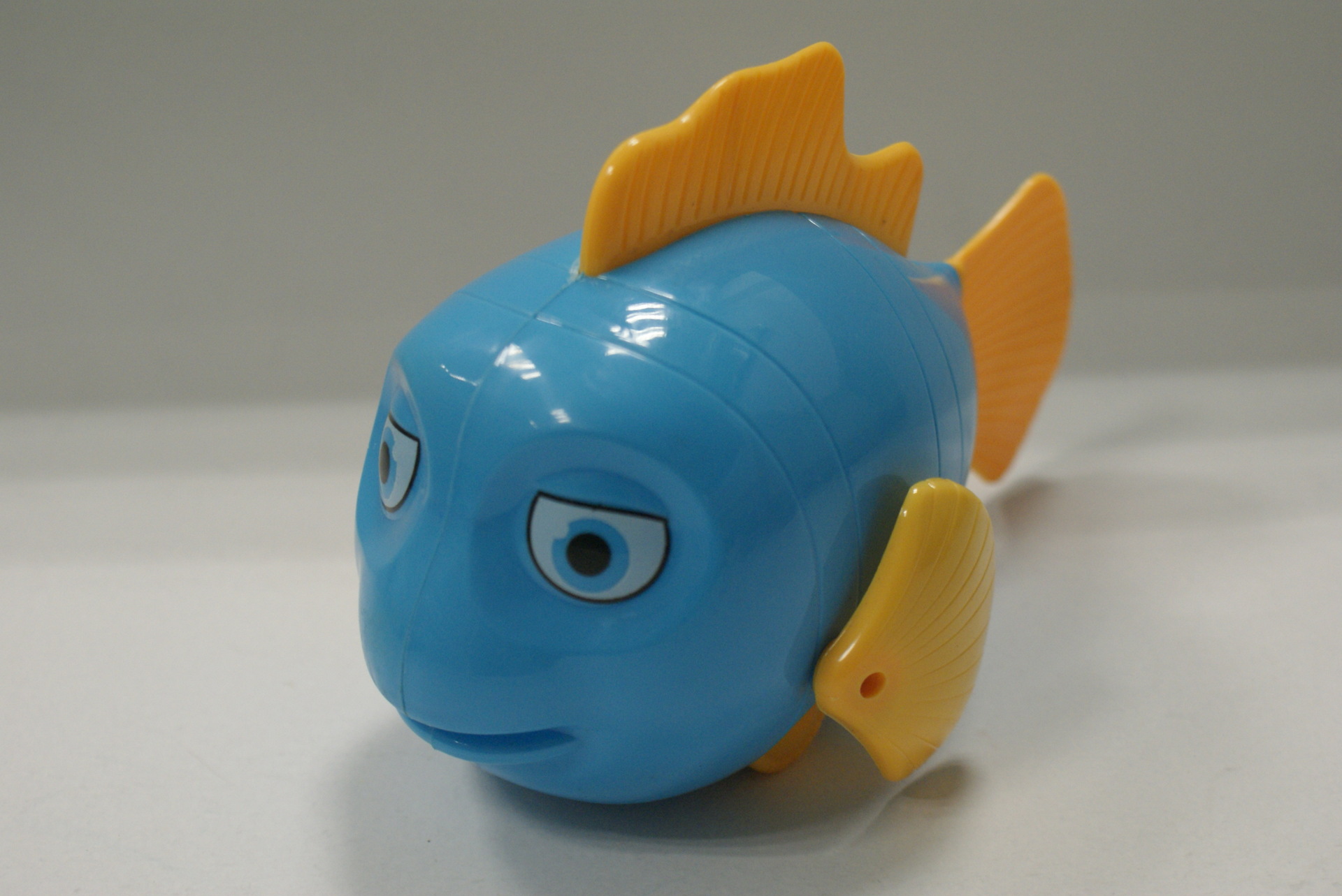 卡通鱼 拉线玩具 可爱拉线鱼 拉线铃声鱼