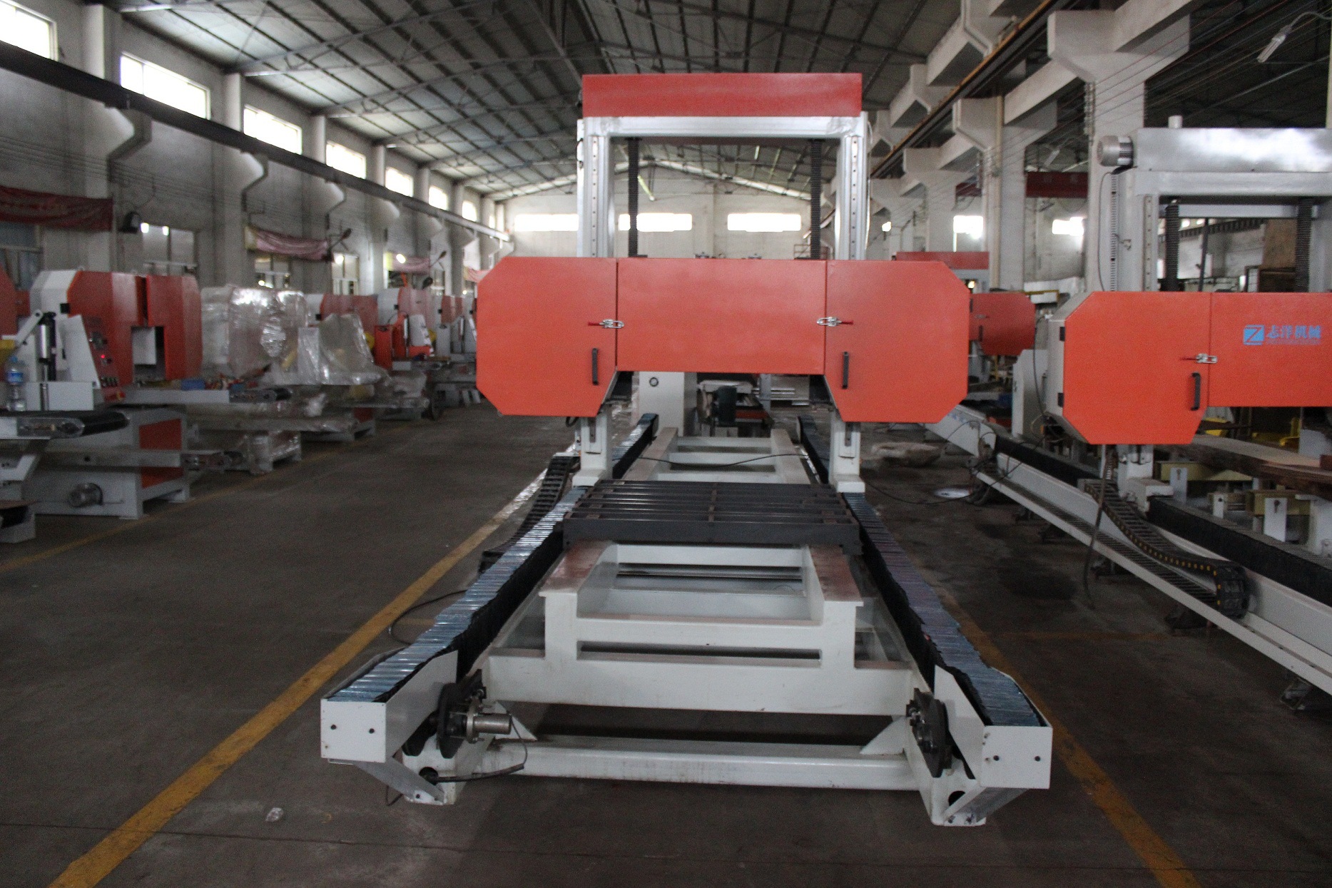 全自动木工加工龙门跑锯