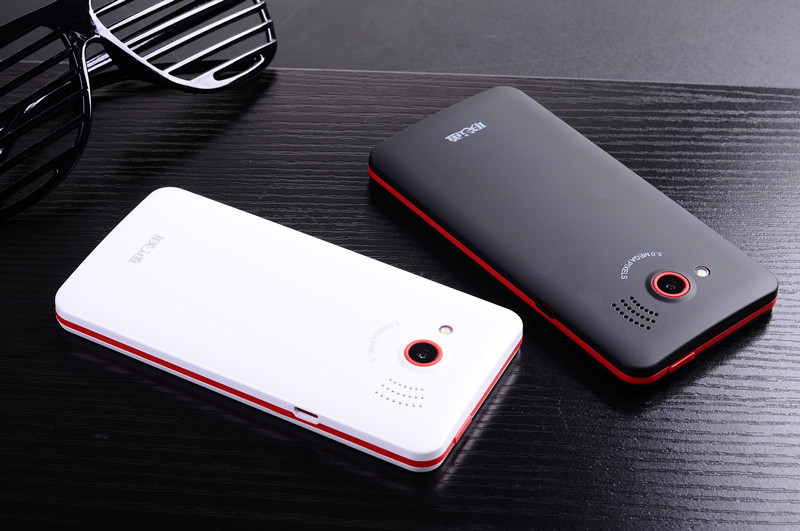 新款低价正品 wo800c 黑色 安卓系统 四核 wifi 智能超薄手机批发