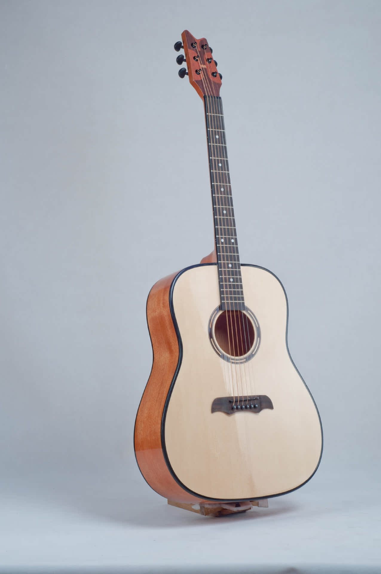 【吉他 木吉他 yh0596 yh-350 41寸云杉单板民谣吉他】价格,批发,供应