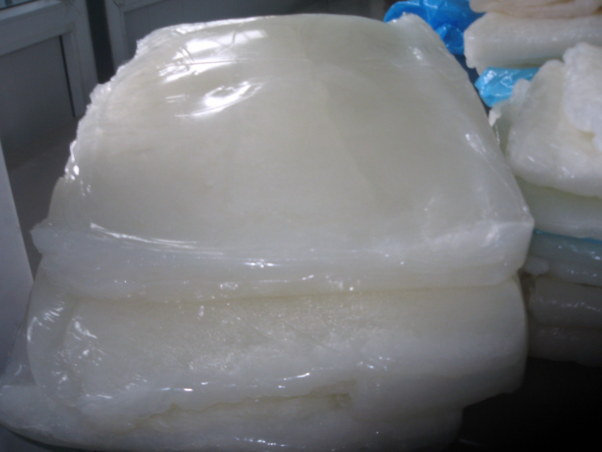 过氧化物硫化氟橡胶生胶