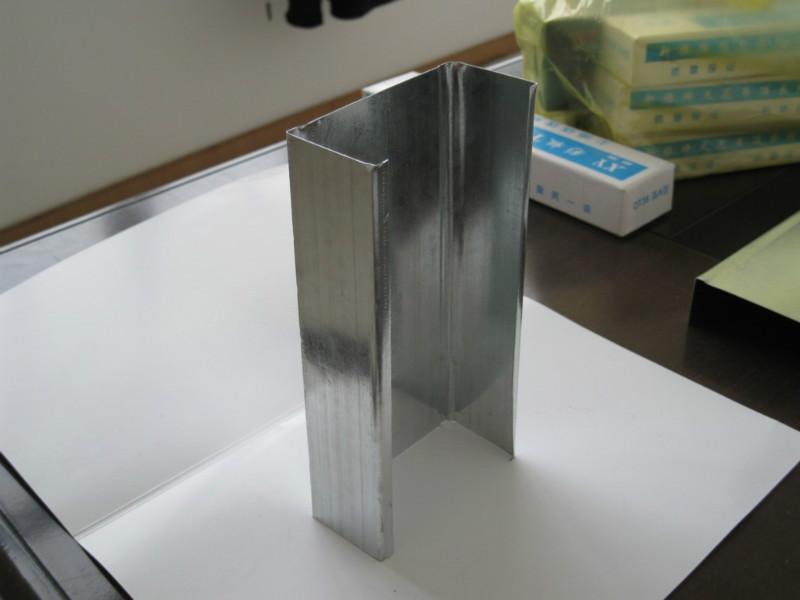 厂家直销批发龙骨 轻钢龙骨 100竖向轻钢龙骨 量大从优