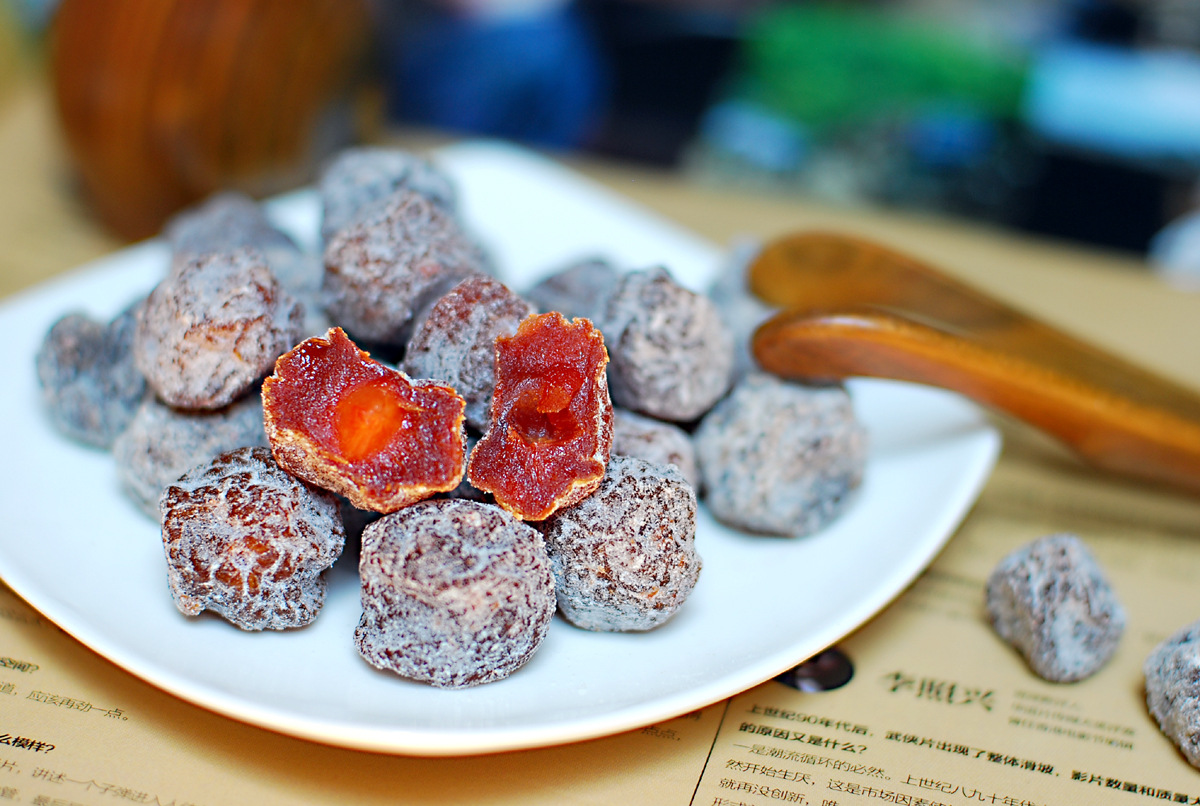 【四季屋】品牌热卖 蜜饯果脯 老婆梅 零时随手包 散装称重 零食