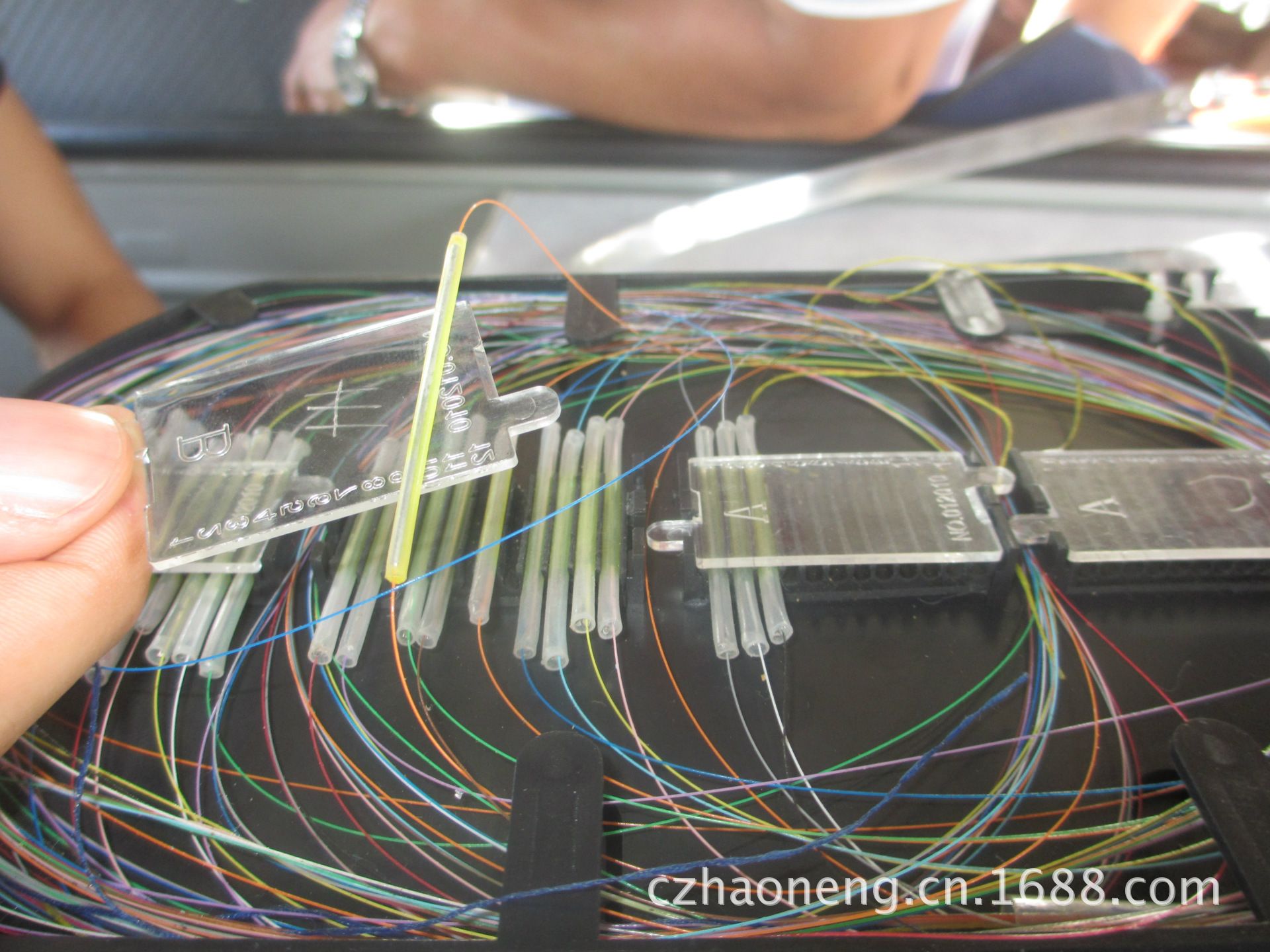 铝合金adss光缆接头盒-「安装盒,接线盒」-马可波罗网